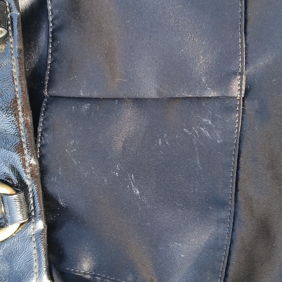 Coach - Picture 11 of 11